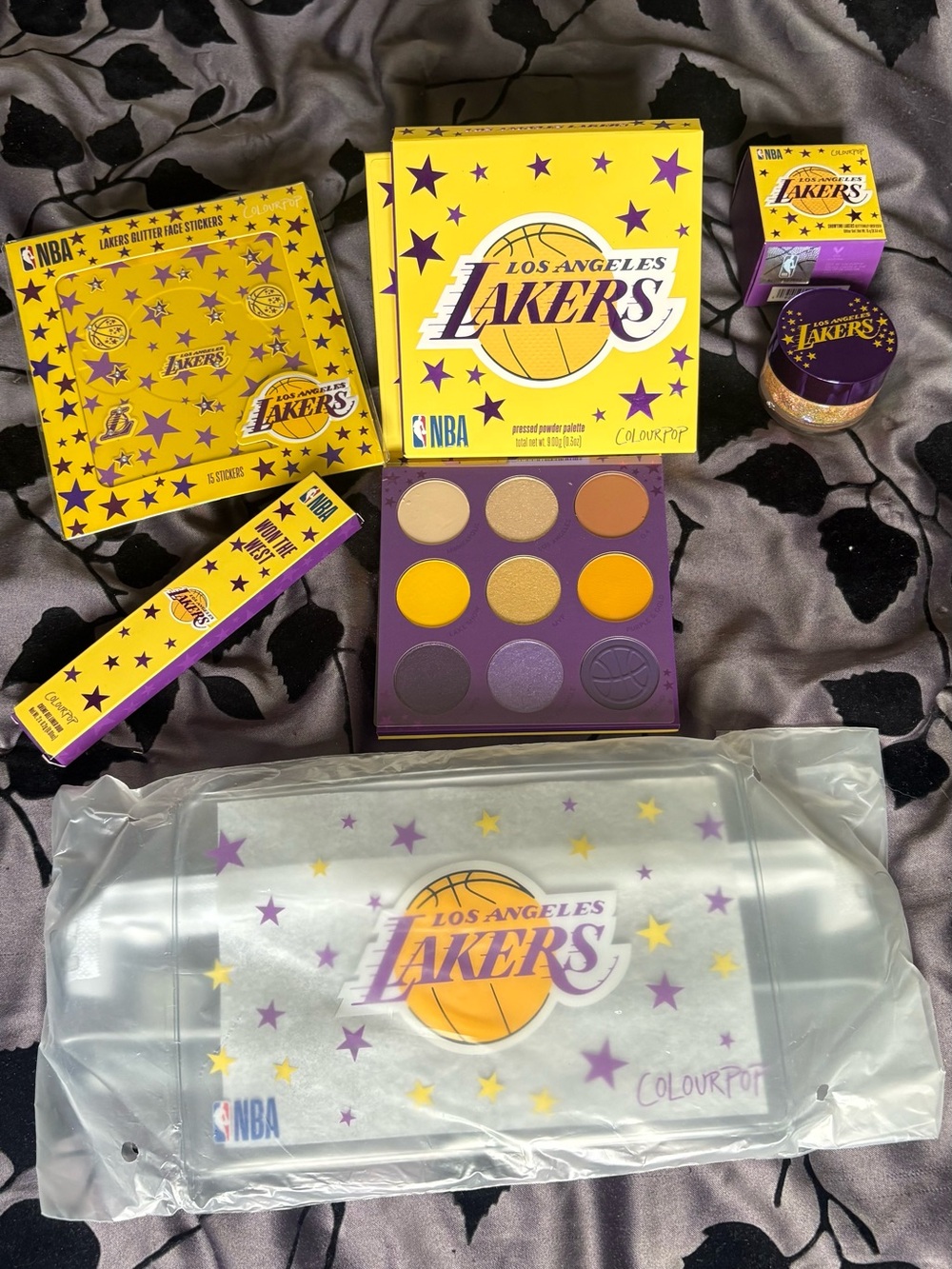 ColourPop Los Angeles Lakers makeup set